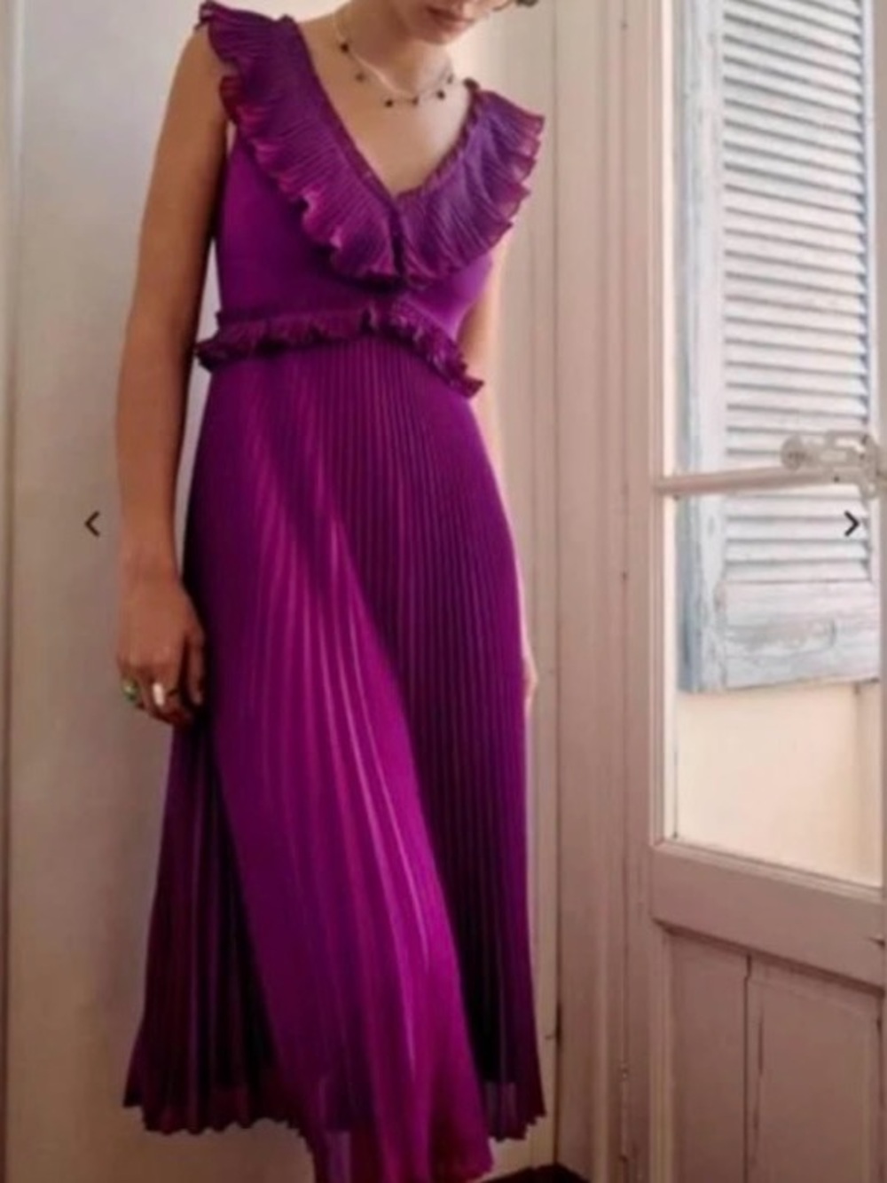 Sezane Rachelle Dress Pleated Ruffle V-Neck Midi in Violet size 38